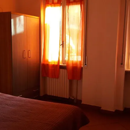 Ξενοδοχείο Brivio 2*