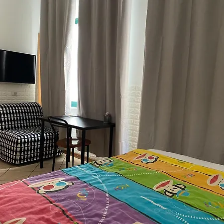 מלון Brivio 2*